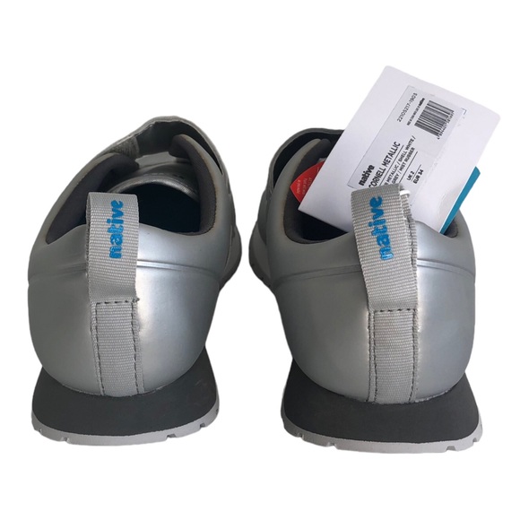 🆕 Native Cornell Metallic Silver Sneakers Big Kids Size 3 - Picture 3 of 13